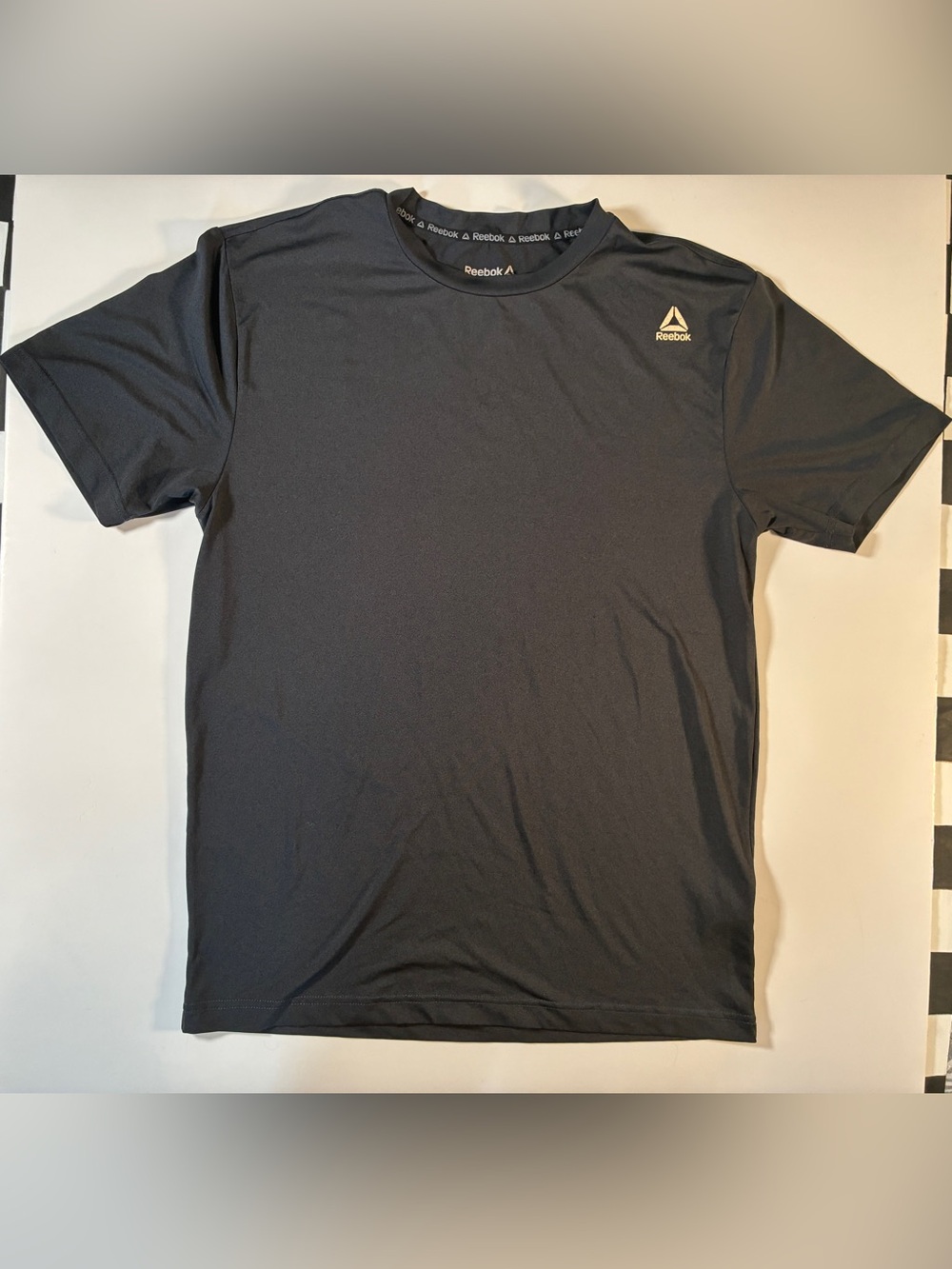 Reebok Black Crew Neck Basic Tee - Size Small